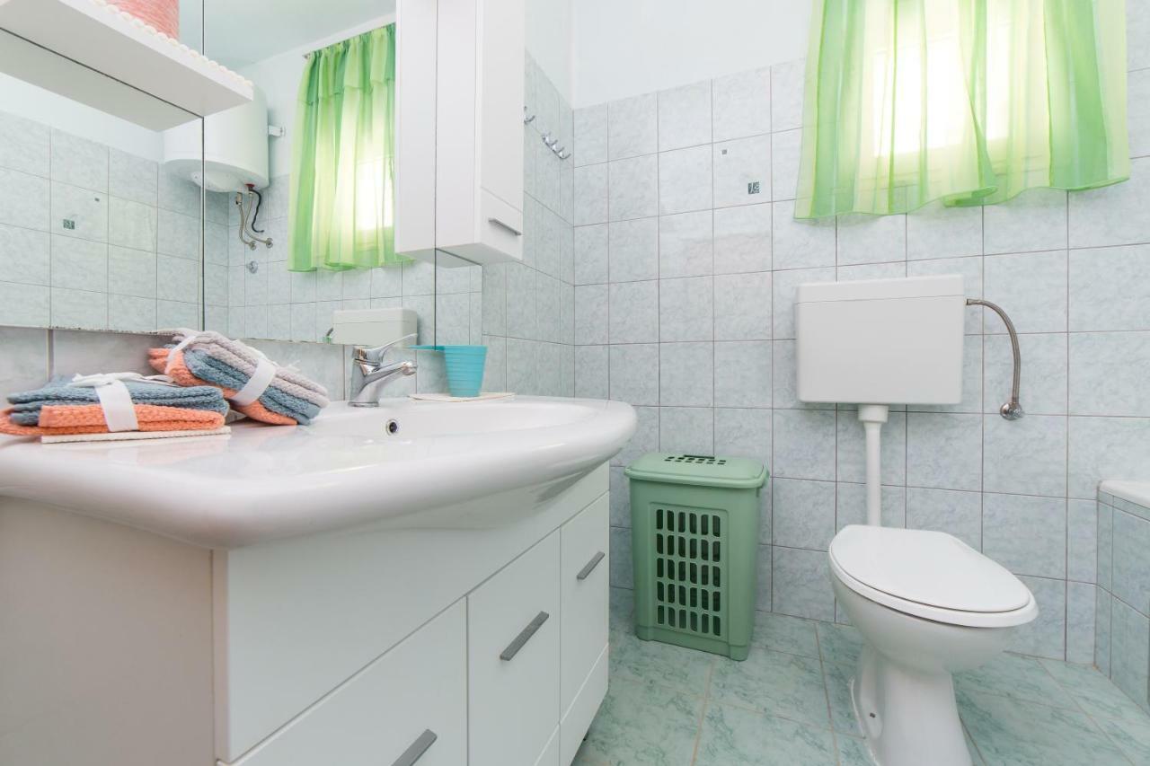 Guest House Pelja Plano ภายนอก รูปภาพ