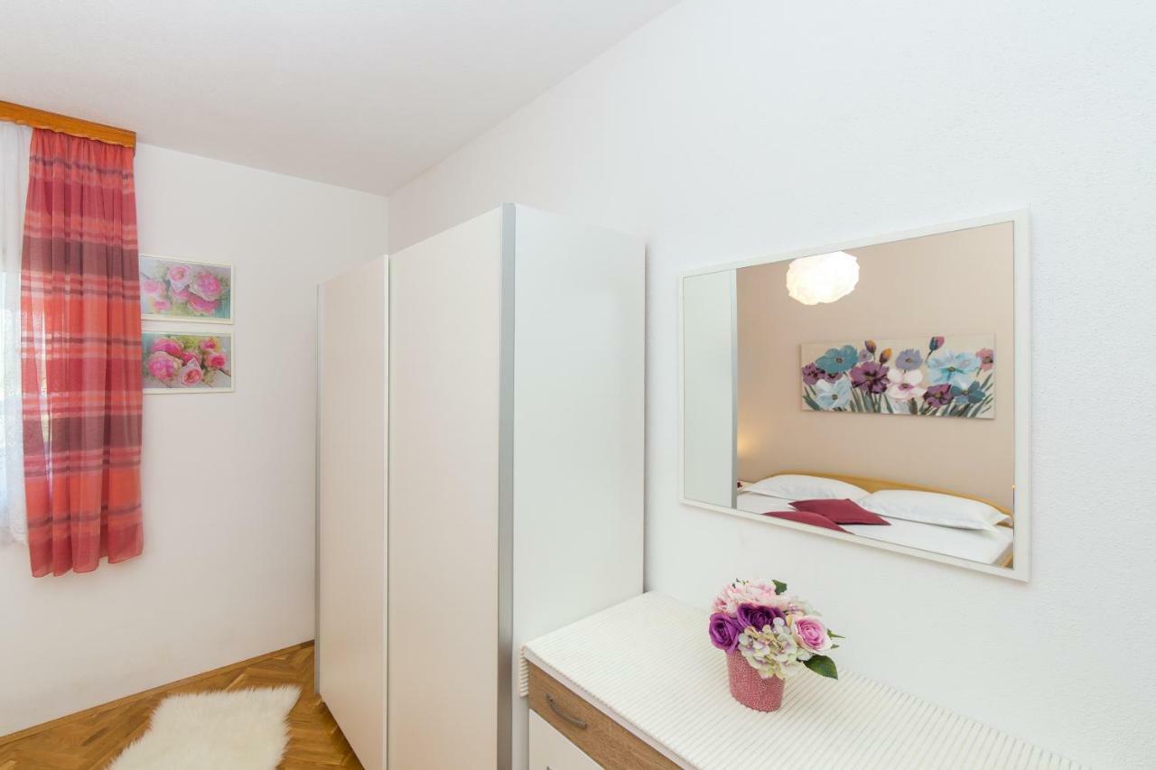 Guest House Pelja Plano ภายนอก รูปภาพ