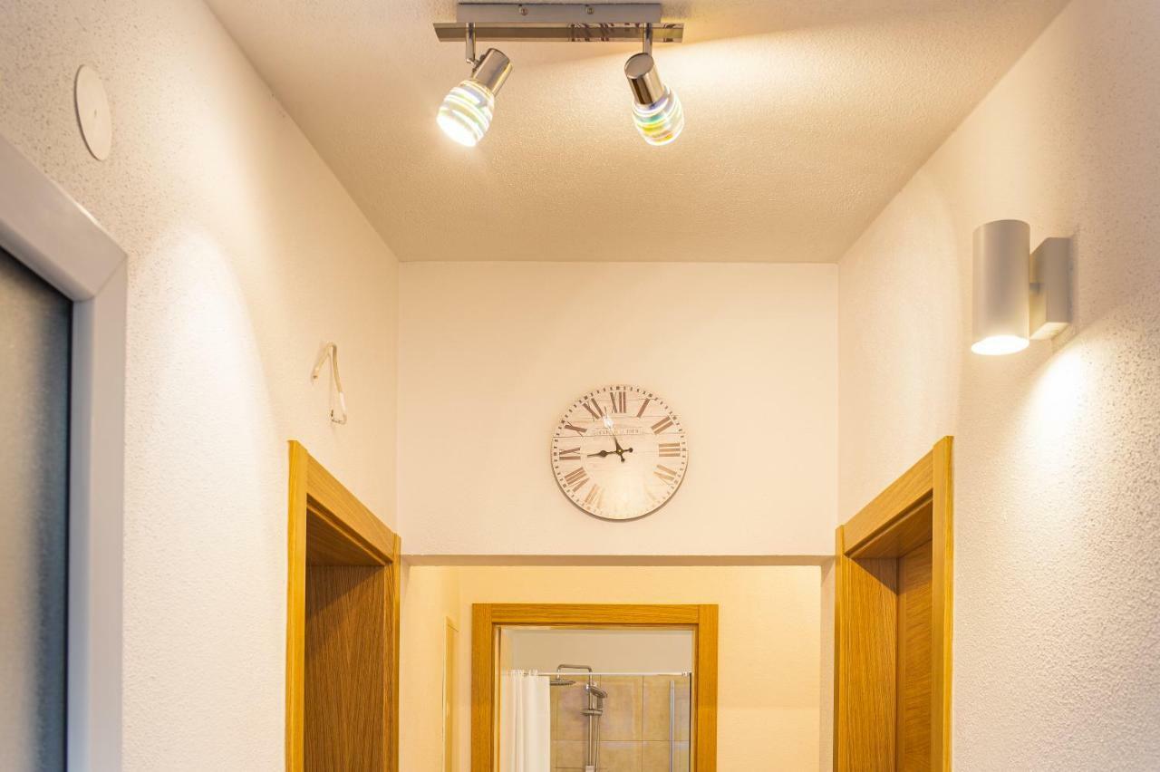 Guest House Pelja Plano ภายนอก รูปภาพ