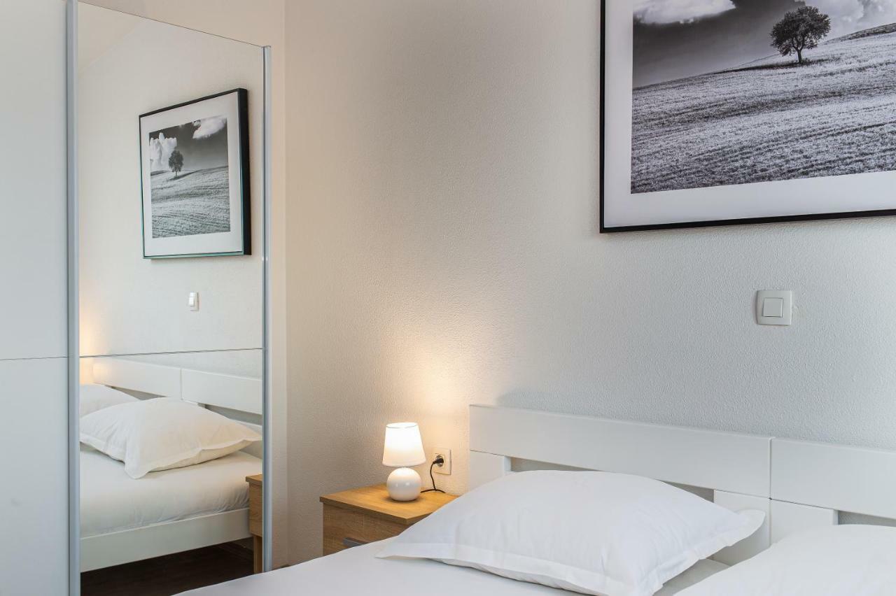 Guest House Pelja Plano ภายนอก รูปภาพ